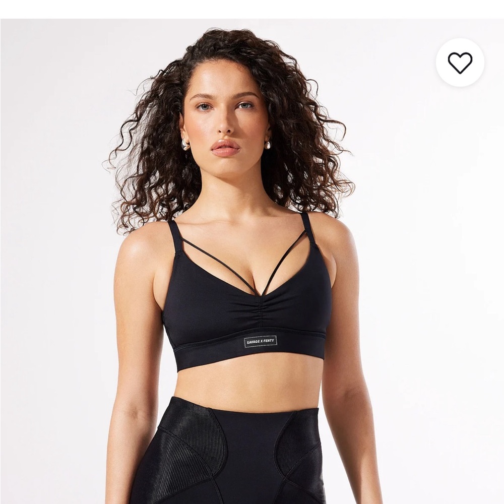 Savage X Fenty Curve Alert Medium-Impact Sports Bra Size 4-6